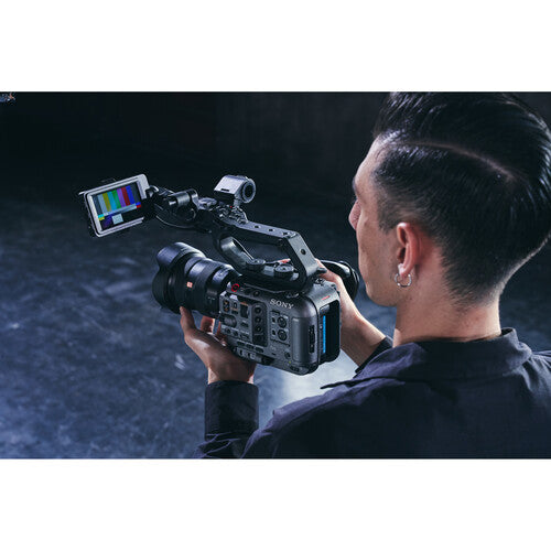 Sony FX6 Full-Frame Cinema Camera (Body Only) Sony FX6 Full-Frame Cinema Camera (Body Only)